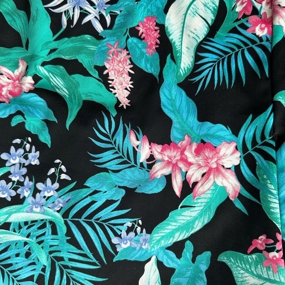 Tommy Bahama Golf Long Sleeve Shirt - Picture 3 of 6